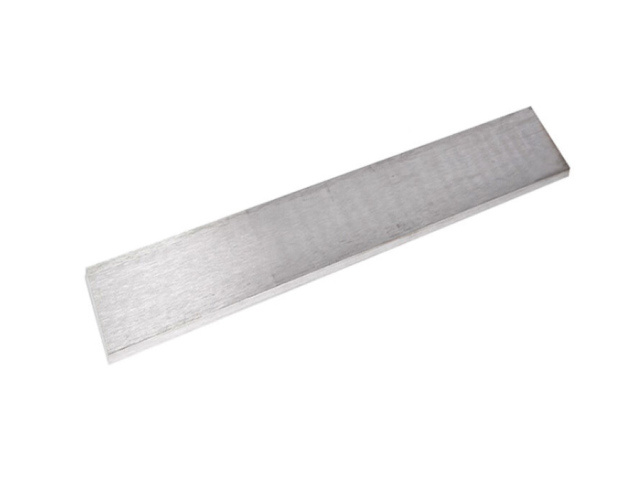 Flat steel
